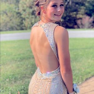 Rachel Allan size 2 champagne/nude cocktail homecoming dress